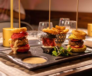 3 Hamburger Min1